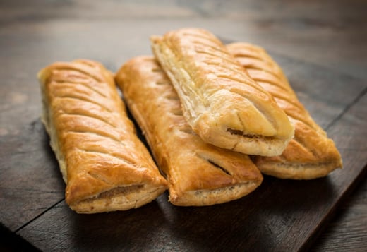 Vegan-Sausage-Rolls-Recipe--scaled-pry4avxwp7ee5h9cmeqpeob8od3wbdopatvgzdjc70